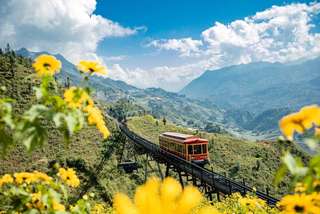 Three-day tour to Sapa in Northern Vietnam | Sun World Fansipan Legend Park, Cat Cat Village, Skywalk | Depart from Hanoi