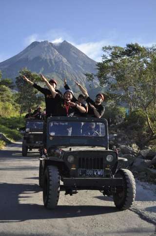 Merapi Jeep Tour Package Mbah Maridjan Pick Up Jogja, 4,546円