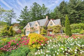 Explore Nami Island, Petite France & Italian Village - Day Tour by S. A. Tour