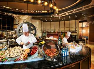 Studio City Macau Spotlight Buffet
, Rp 2.028.797
