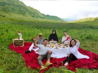 1D - Piknik Mewah di Gunung Bromo!, Rp 923.000
