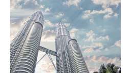 Skip The Line: Petronas Tower Tickets & Free City Tour With Dinner & Dance Show, Rp 1.375.494