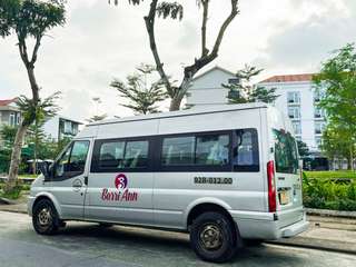 Shared Transfer from Da Nang City to Hoi An , Rp 80.918