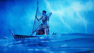 Varuna Underwater Show Package at Taman Safari Bali