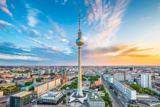 Berlin TV Tower: Fast View