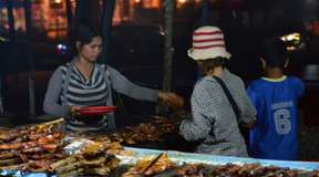 Siem Reap Street Food by Night