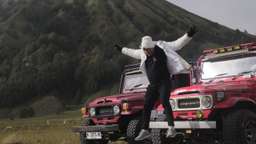 Bromo Sunrise Package by DMB Indonesia Tour, SGD 39