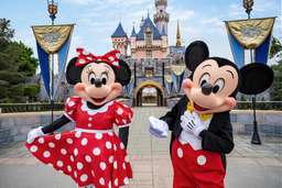 Disneyland® Park and Disney California Adventure® Park, USD 154.16