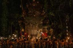 Kecak & Fire Dance at the Arma Museum Ubud Open Stage (Monday), VND 193.969