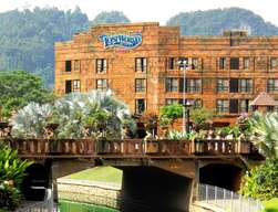 2D1N Sunway Lost World of Tambun Staycation: Theme Park Tickets & Breakfast Included in Ipoh | Malaysia