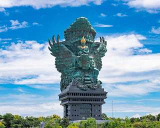 Tour - GWK, Melasti Beach, Nyang Nyang, Uluwatu and Kecak Dance
, AU$54