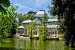 Retiro Park skip-the-line tickets and tour with an expert guide