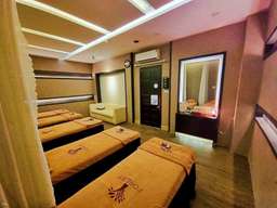 Việt Nam Forest Healing Massage & Spa Đà Nẵng, VND 622.368