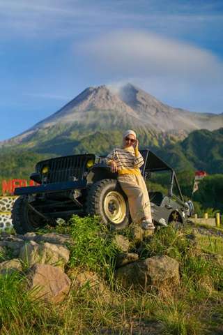 Jeep Wisata Lava Tour Merapi