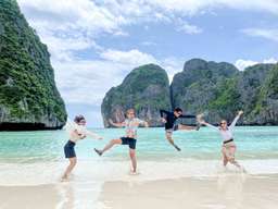 [SPECIAL PRICE] Maya Bay, Mai Thon, Phi Phi & Khai Islands Speedboat Tour from Phuket
