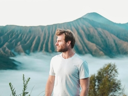 Epic Tour Package Tumpaksewu and Bromo by DMB INDONESIA 2