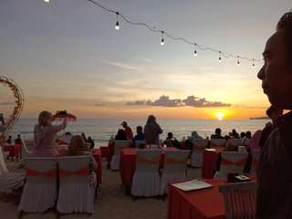 Paket Sea food Panggang Lezat by Melati Bali Cafe di Jimbaran Bay, Rp 200.000