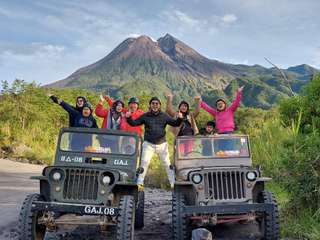 Yogyakarta Tour Package 3 Days 2 Nights: Merapi Lava Tour, Plaosan Temple, Obelix Hills, Heha Sky View, Becici Hill, Obelix Sea View, Rhema Hill, Svarga Bumi, and Vw Tour