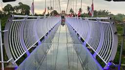 Glass Bridge Bali, Rp 150.000