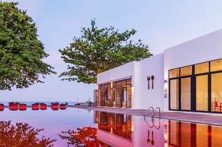 The Page Afternoon Tea at The Library Koh Samui | Thailand