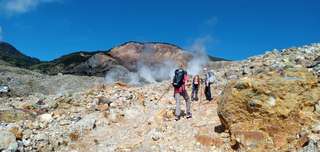 Pendakian Gunung Papandayan 2D1N, Rp 3.520.000