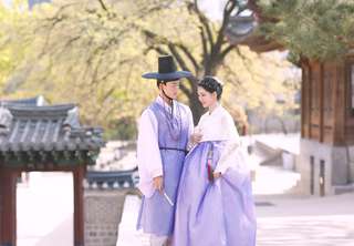 Hanboknam Changdeokgung Palace Hanbok Rental