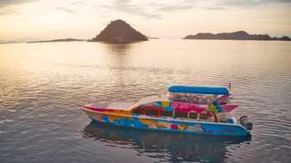 Sunset Trip Labuan Bajo by Dtour Komodo - Day Tour