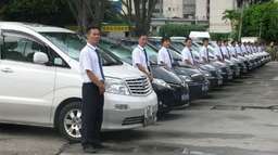 Guangzhou Car Rental with English Speaking Driver, Rp 2.927.376
