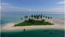 Derawan Island Private Tour 4D3N Start Berau 2 Pax, Rp 11.800.000