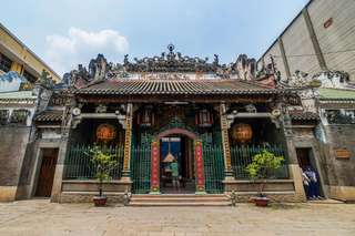 Ho Chi Minh City, Chinatown and Saigon Waterbus - Day Tour by SST Travel
