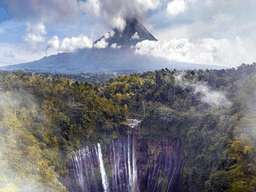 Tumpak Sewu Pronojiwo Waterfall Tour by DMB INDONESIA