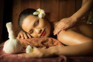 Balinese Traditional Massage – Service to Your Hotel

