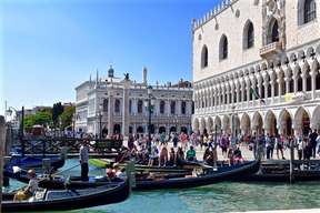 St. Mark's Basilica and Doge's Palace Skip-the-Line Guided Tour