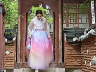 (Cho thuê Hanbok & Chụp ảnh ngoài trời) Hanbok công chúa - Làng Gyeongbokgung, Changdeokgung & Bukchon Hanok