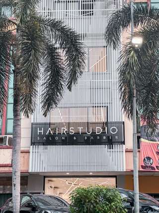 HAIRSTUDIO Salon & Barber, USD 3.36