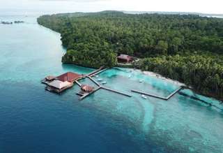 Private Tour of Maratua Island, ₱ 26,663.31