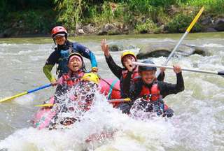Elo Rafting Borobudur, 2,500円