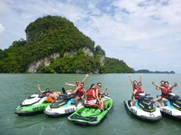 Dayang Bunting Island Tour by Jet Ski