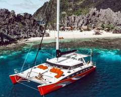 Seacret Luxury Catamaran Yacht Group Island Hopping  | Philippines