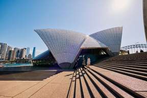 Sydney Opera House Official Guided Tour with Dine in Multiple Languages