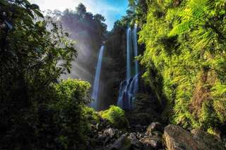 Tiket Masuk Sekumpul Waterfall View Point + Makan di Hanging Restaurant, Rp 150.000