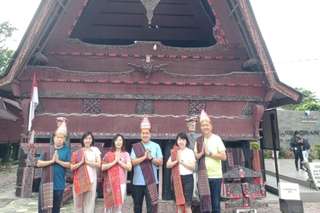 1 Day Tour Medan - Parapat - Danau Toba , Rp 1.249.969