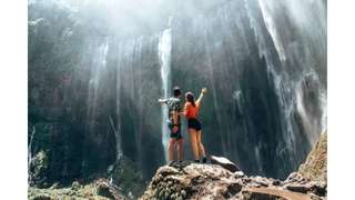 OPEN TRIP TUMPAK SEWU MIN 4 PEOPLE, SGD 43