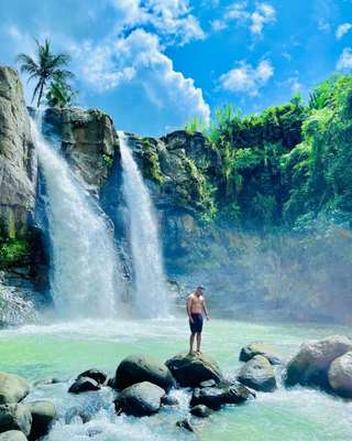 Trekking curug hordeng dan curug kembar by sentultrip, Rp 400.000