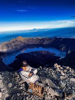 Hiking Rinjani 3 days 2 nights, USD 193.63