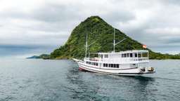Komodo Island Tour on Phinisi Boat by Regular Phinisi - 3 Days 2 Nights, RM 813