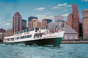 Circle Line - Best Of New York Sightseeing Cruise