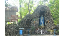 1 Day Spiritual Tour Package: Maria Cave Sendang Rosario Ngijorejo, Maria Tritis Cave, Drini Beach 5