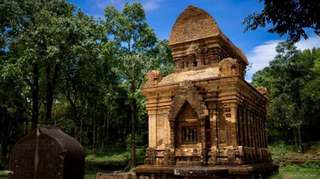 Shuttle Bus: Round-Trip Transfer to Hoi An & My Son from Da Nang