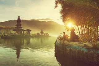 Paket Bali Tur 4 Hari 3 Malam: Tanah Lot, Bedugul, dan Uluwatu, Rp 1.694.117